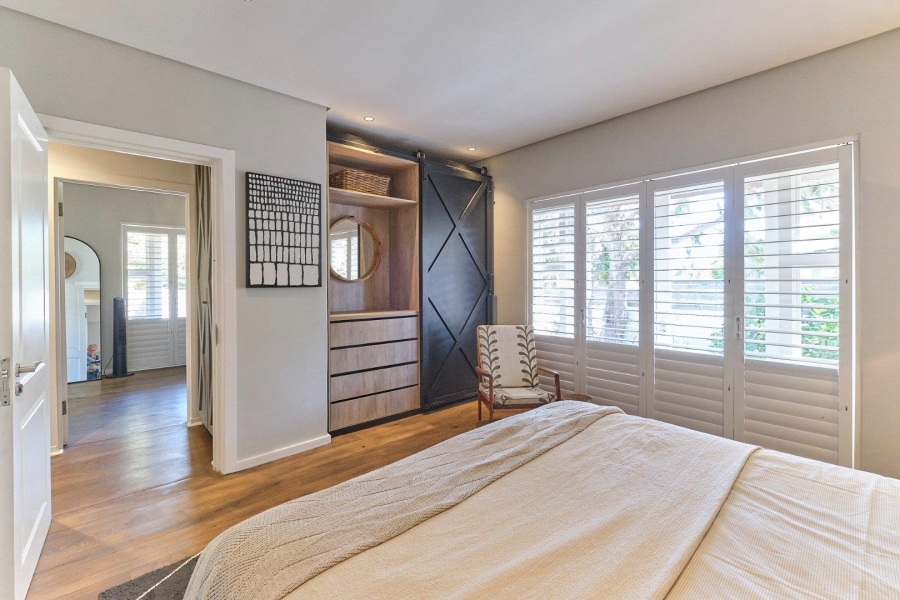 5 Bedroom Property for Sale in Flamingo Vlei Western Cape